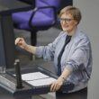 Grünen-Chefin wirft Regierung Versagen bei FCAS vor