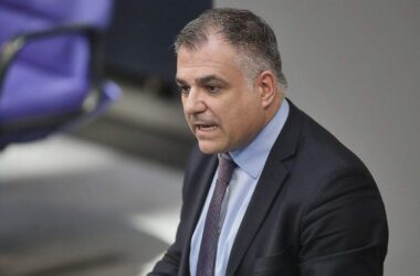 SPD hält Warkens Pflegereform für unzureichend