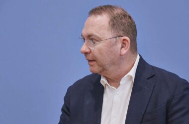 Verdi warnt nach Spitzentreffen vor sozialem Kahlschlag