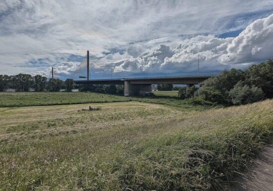 "Lenkungskreis" für gesperrte Bonner Rheinbrücke nimmt Arbeit auf
