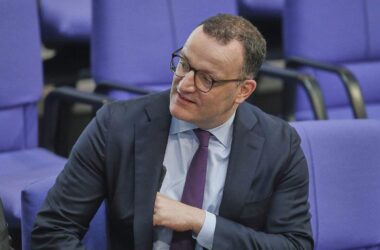 Spahn pocht auf flexiblere Arbeitszeiten