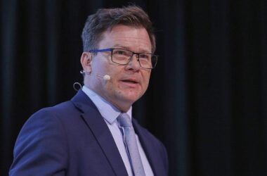Schneider sieht große Chancen in Kreislaufwirtschaftsstrategie