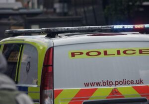 Ausschreitungen in Belfast nach Protesten gegen Messerangriff