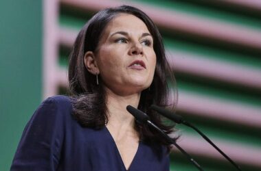 Baerbock kritisiert US-Abkommen mit Iran scharf