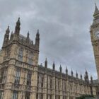 Britischer Verteidigungsminister tritt wegen Haushaltsstreit zurück