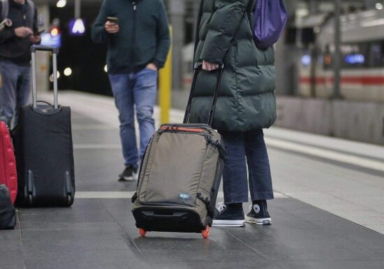 Bahn-Störung behoben - Zugverkehr läuft wieder an