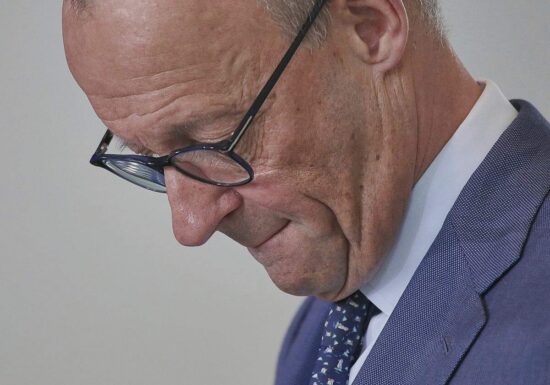 Merz besucht Angehörige von Walter Lübcke