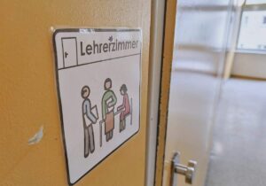 Philologenverband drängt auf Strategie für Umgang mit Social Media