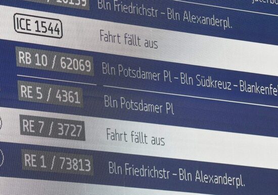 Bahn-Pünktlichkeit im Juni auf historischem Tief