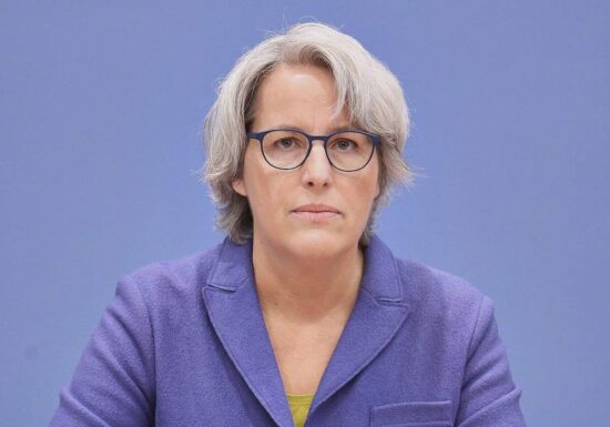 Missbrauchsbeauftragte fordert verschärften Jugendschutz