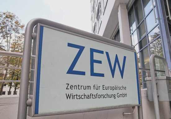 Hoffnung auf Ende des Iran-Kriegs lässt ZEW-Index kräftig steigen