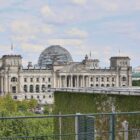 Nouripour verteidigt Bundestag gegen Kritik an langsamen Verfahren