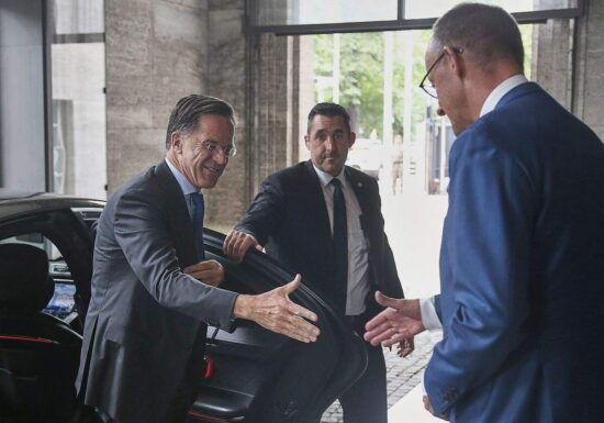 Nato-Generalsekretär zu Gast im Bundeskabinett