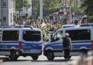 Vereinzelte Ausschreitungen bei Anti-AfD-Protesten in Erfurt