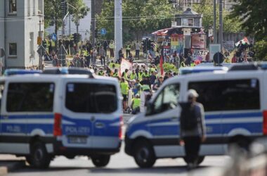 Vereinzelte Ausschreitungen bei Anti-AfD-Protesten in Erfurt