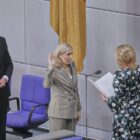 Experte: Minister-Vereidigung nach Sommerpause verfassungswidrig