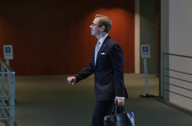 Amthor: Bürokratieabbau spart 16 Milliarden Euro