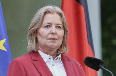 Bas will Auswirkungen von Attestpflicht prüfen