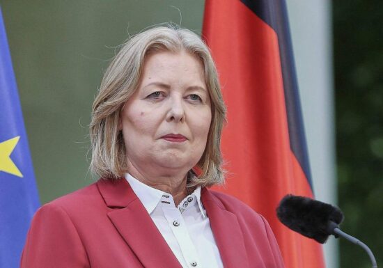 Bas will Auswirkungen von Attestpflicht prüfen