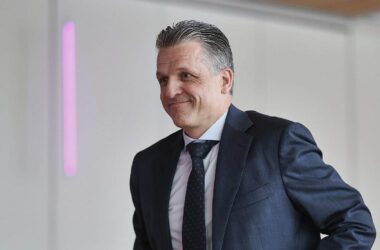 Frei verspricht "Paradigmenwechsel" bei Berichtspflichten