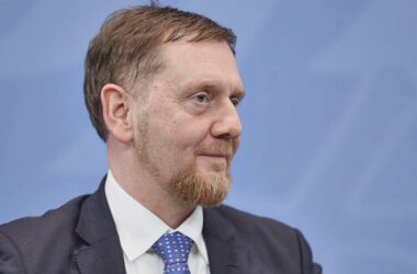 Grüne und Linke kritisieren Kretschmer