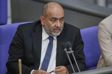 Nouripour kritisiert Trumps Drohung gegen Iran