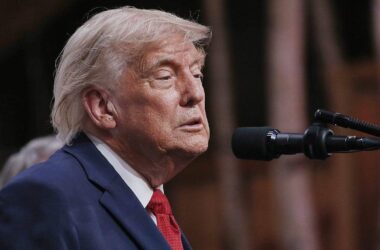 Trump verhängt neue Zölle auf kanadische Importe