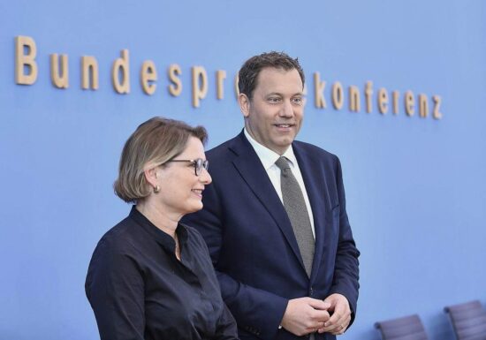 Bundesregierung plant Maßnahmenpaket gegen Steuerbetrug