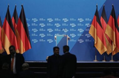 Strack-Zimmermann: Friedliche Blockade gegen AfD-Parteitag erlaubt