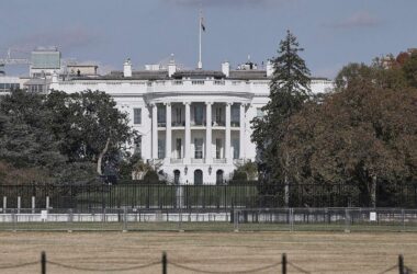 Netanjahu und Trump loben Gespräch im Weißen Haus als "positiv"