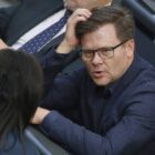 Streit um Methanverordnung: Schneider widerspricht Reiche