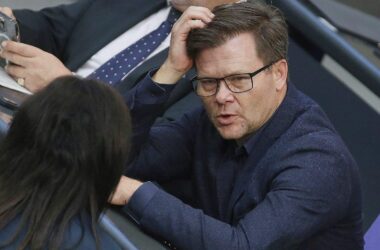 Streit um Methanverordnung: Schneider widerspricht Reiche