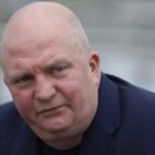 Moderator Thadeusz verteidigt Kulturstaatsminister Weimer