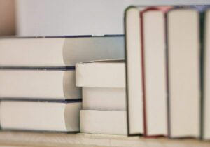 Preise für Schulbücher gestiegen - Schulhefte etwas günstiger