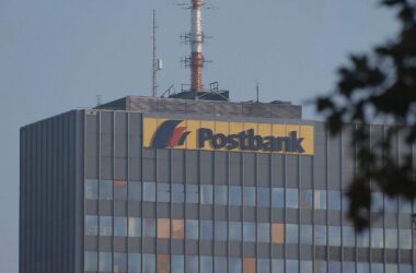 Tarifeinigung bei Postbank: Mehr Geld und längerer Kündigungsschutz