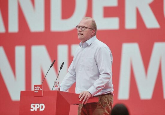 SPD-Spitzenkandidat in NRW drängt auf AfD-Verbotsverfahren