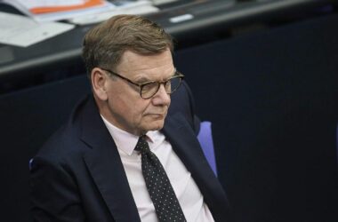SPD-Außenpolitiker kritisieren Wadephul für Israel-Kurs