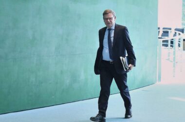 Wadephul drängt auf "verlässliche Zusammenarbeit" mit Afrika