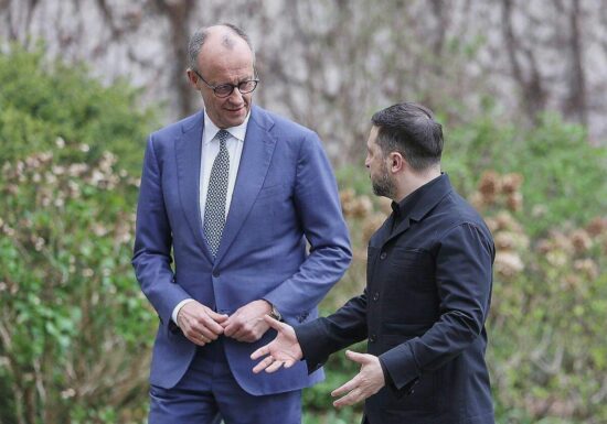 Merz und Selenskyj besprechen Patriot-Raketenlieferung