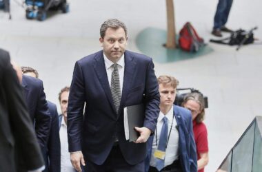 Grüne kritisieren geplante Kürzung beim Klima-Transformations-Fonds