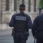Drei Frauen bei Messerangriff in Paris verletzt