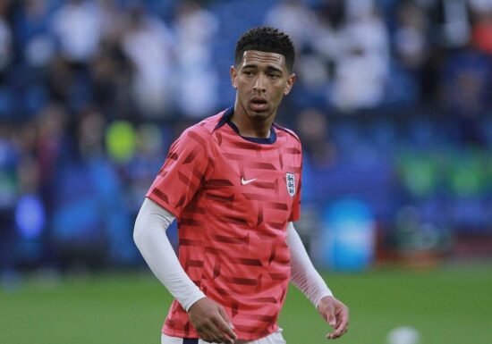 Argentinien schlägt England und folgt Spanien ins WM-Finale