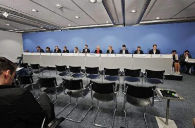 Bundesregierung fordert von Fifa Zugänglichkeit der WM