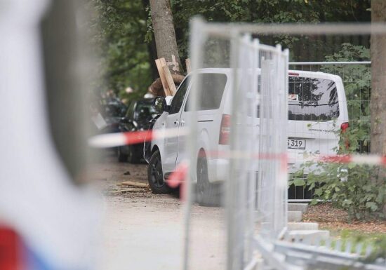 Bericht: Ermittler hatten Kamera vor Haustür von CSD-Attentäter