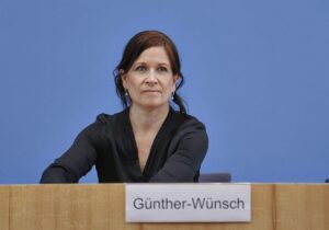 Berliner Senatorin gegen Kürzungspläne beim Unterhaltsvorschuss