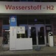 Schnieder sieht Fortschritte bei Wasserstoffnetz für Lkw