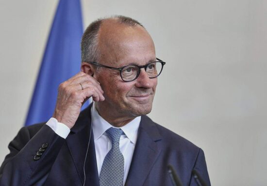 Merz telefoniert mit neuem britischen Premierminister Burnham