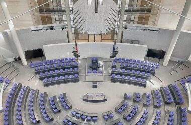 Bericht: Union muss für Fraktionssitzung in Plenarsaal ausweichen