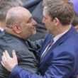 Insa: Grüne jetzt deutlich vor SPD - AfD bleibt stärkste Kraft