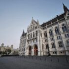 Deutsche Außenpolitiker verteidigen Rückbau des Orbán-Systems